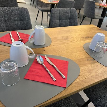 Cit'Hotel Le Welcome Moutiers  Kültér fotó